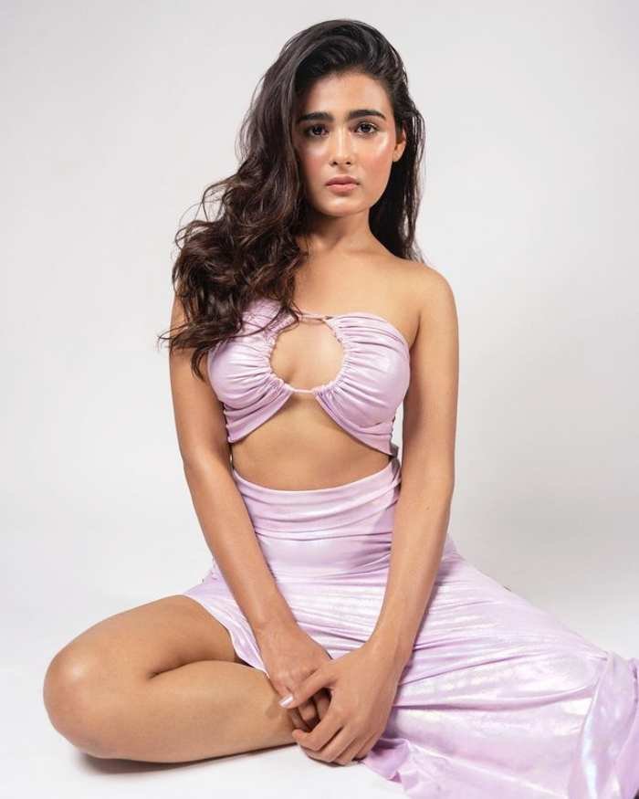 shalini pandey_teluguvox 1